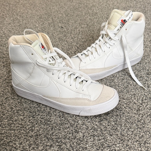 Nike Blazer Mid ‘77 Classic White - Picture 1 of 3